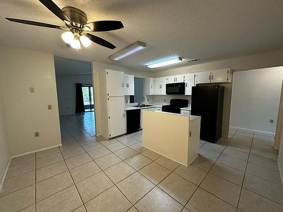 2nd image of 3743 Canberra Ct