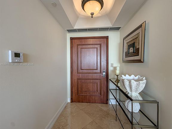 3rd image of 2000 Island Blvd APT 2503