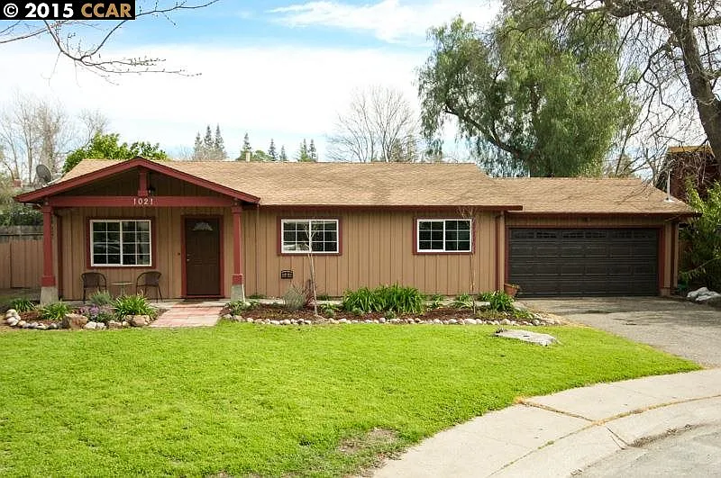 1021 Santa Monica Ct photo 1
