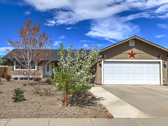 2nd image of 1336 Honeybee Ln