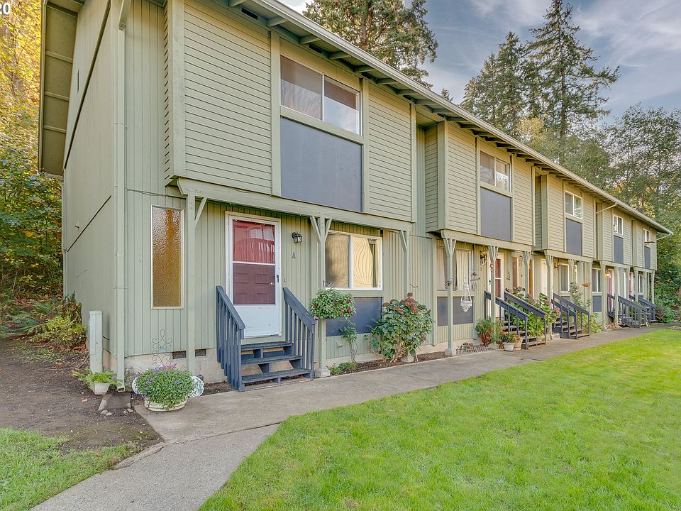 1st image of 1721 NE 116th St #19
