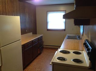 5466 Canyon Rd, Roanoke, VA 24018