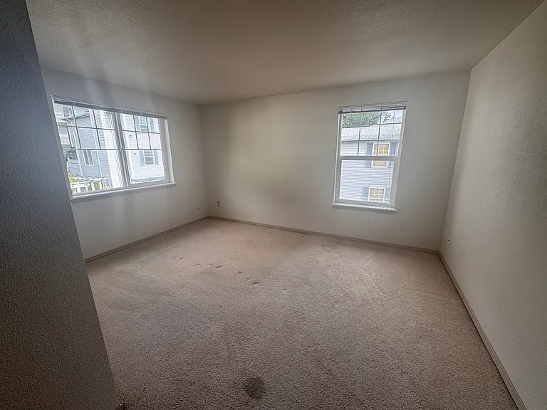 1160 Monroe Ave NE #D2 — Photo 10