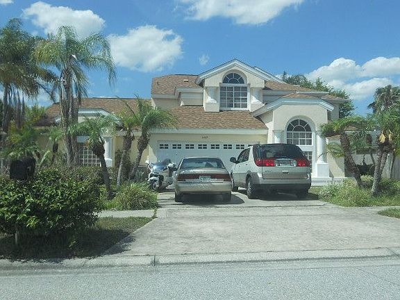 2nd image of 2437 Berkshire Ct