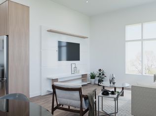 163 175a St #413, Surrey, BC V3Z9T7