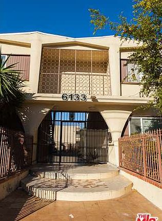2nd image of 6133 Whitsett Ave APT 33