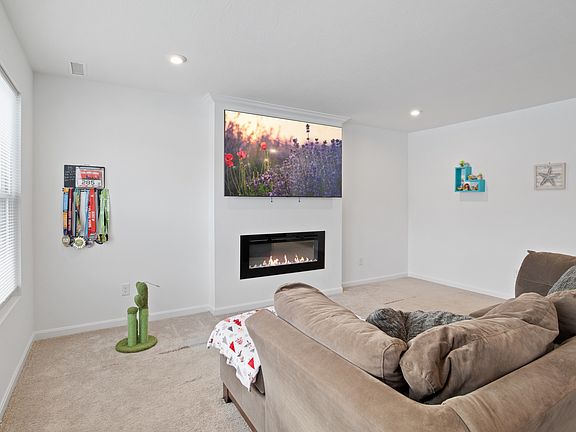4th image of 4251 Indigo Walk Ln