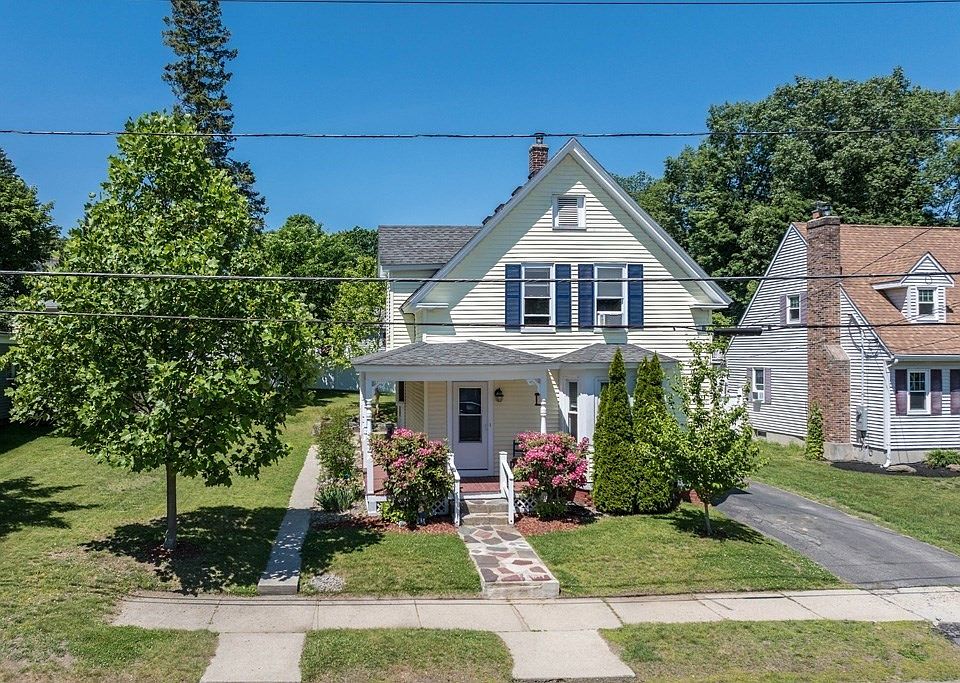 1st image of 158 Hall St