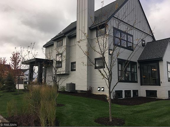 3rd image of 11331 Blazingstar Ln