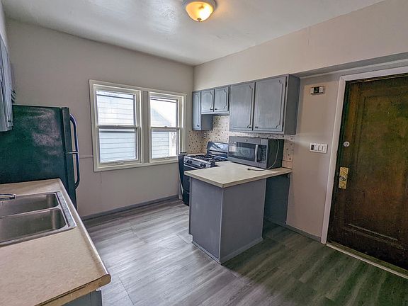 5th image of 3315 W 127th St #2