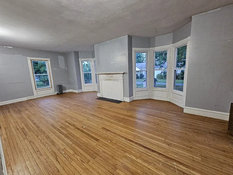 62 E Main St #3 — Photo 10