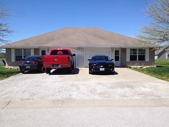 2nd image of 208 Parker Dr