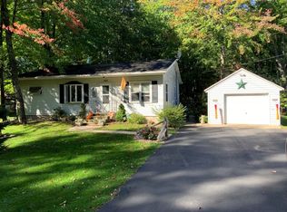 N6449 Graves Rd, Shawano, WI 54166