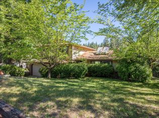 10962 Darlene Ct, Grass Valley, CA 95949