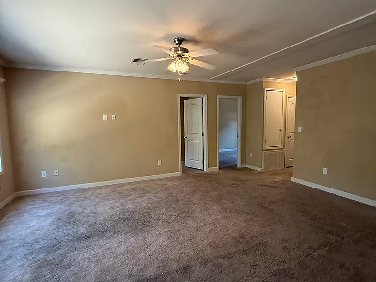 320 Mill St #101 — Photo 10