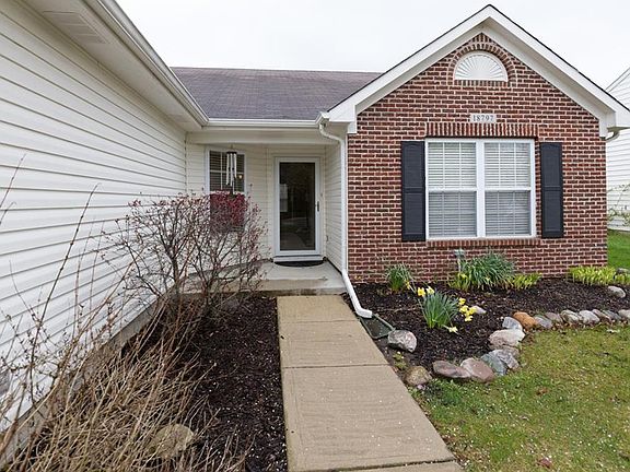 2nd image of 18797 Prairie Crossing Dr