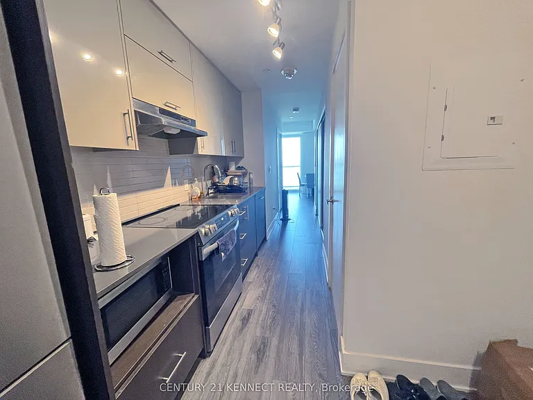 188 Fairview Mall Dr #1505 — Photo 9