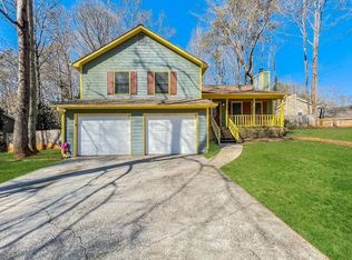 2480 Zachary Woods Dr NW, Marietta, GA 30064