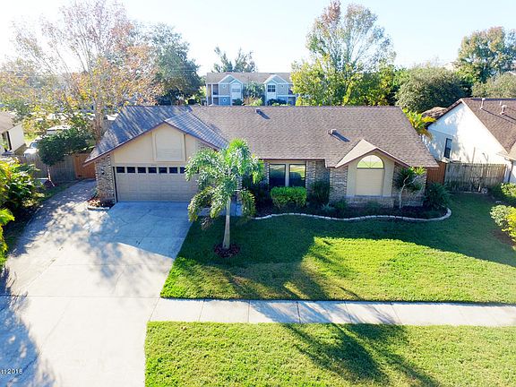 2nd image of 2411 Saint Vincents Way