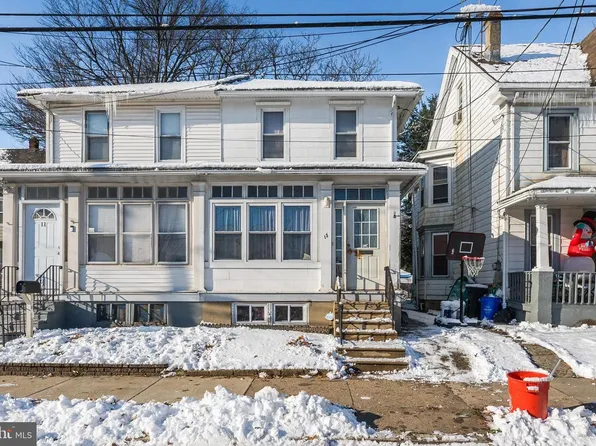 13 N 33rd St, Camden, NJ 08105