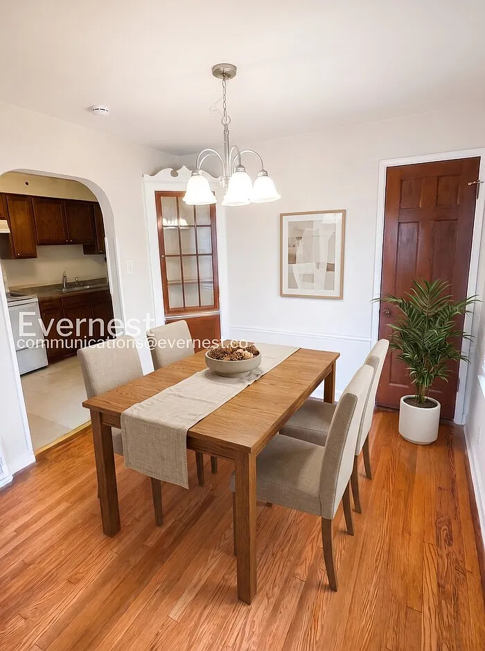 3 bed, 2.0 bath, 1692 sqft, $1,250 — Photo 3