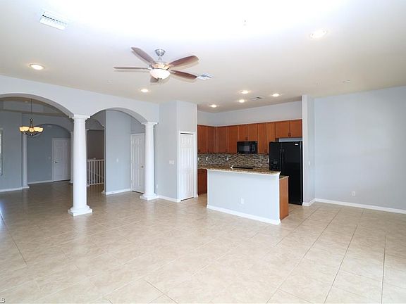 4th image of 3501 Cherry Blossom Ct Unit 202