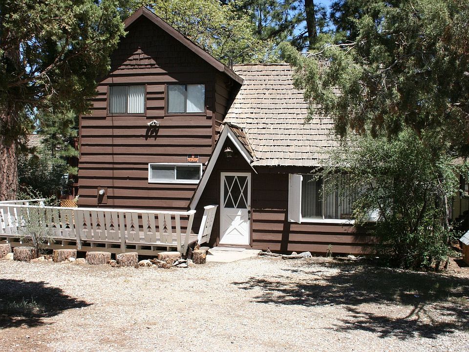 2nd image of 591 Cedar Ln