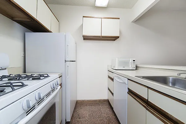 Rented by Pleasant Properties Real Estate LLC | media 43