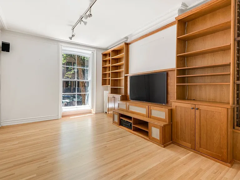 231 Kane St #1 — Photo 12