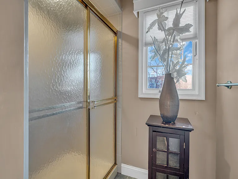21A Old Queens Ct — Photo 30