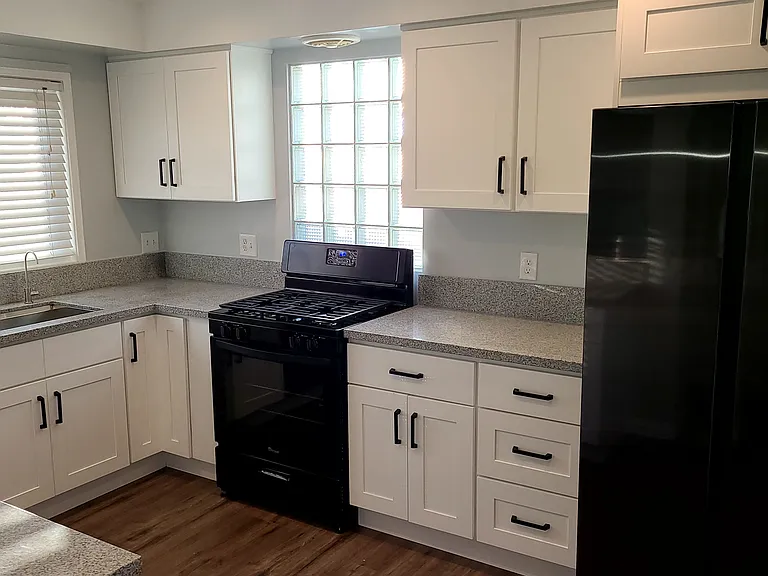 13443 Biola Ave — Photo 2