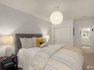 1108 NW Market St APT 10, Seattle, WA 98107