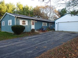 10807 Cemetery Rd, Capron, IL 61012