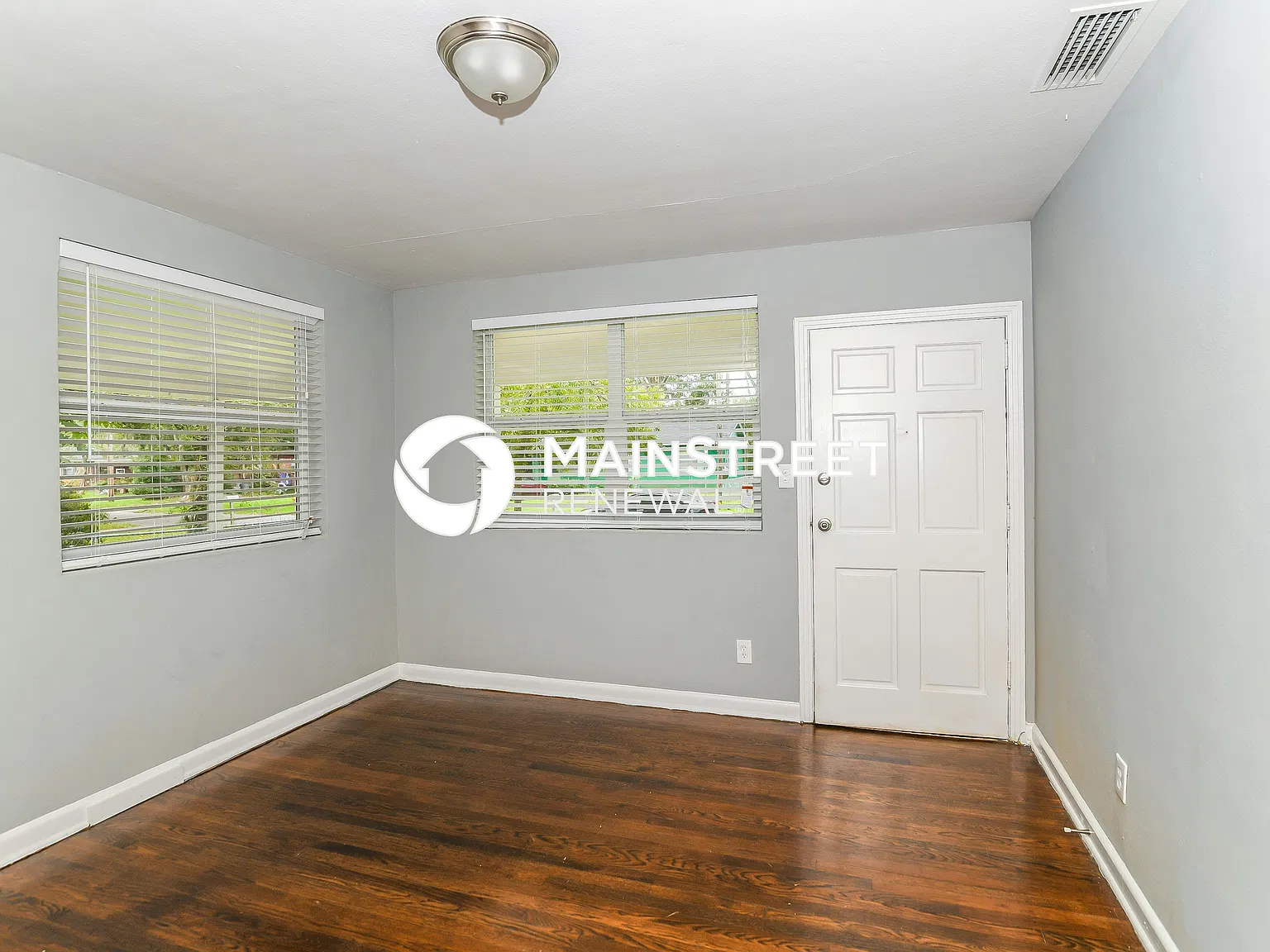 5377 Poppy Dr — Photo 3