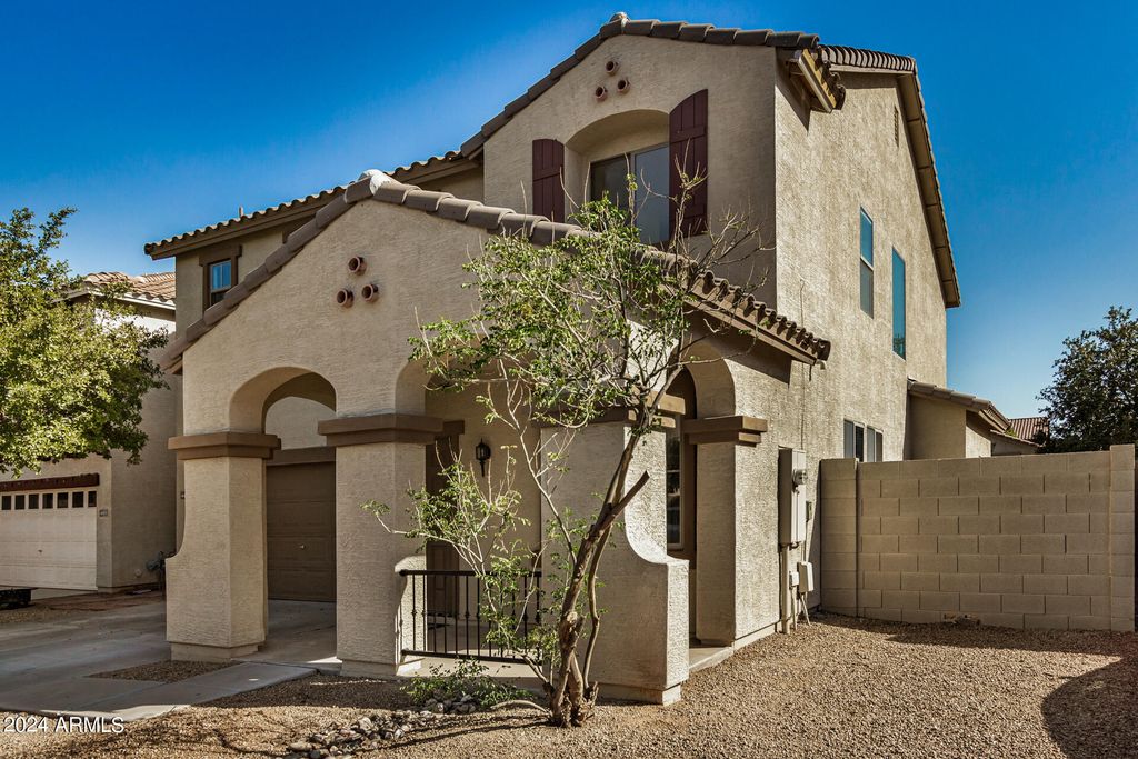 Apartment in Gilbert, Gateway Village, Maricopa - View 4