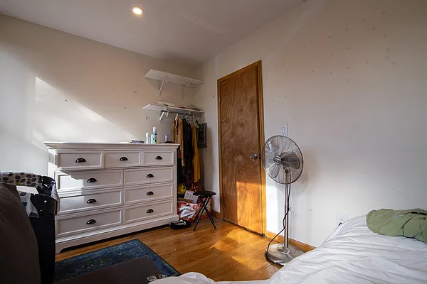 Rented by Terra Magia Inc | media 15