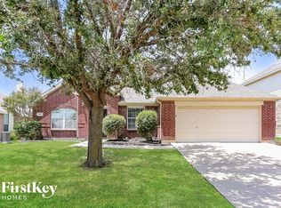 1509 Mount Zion Dr, Arlington, TX 76018