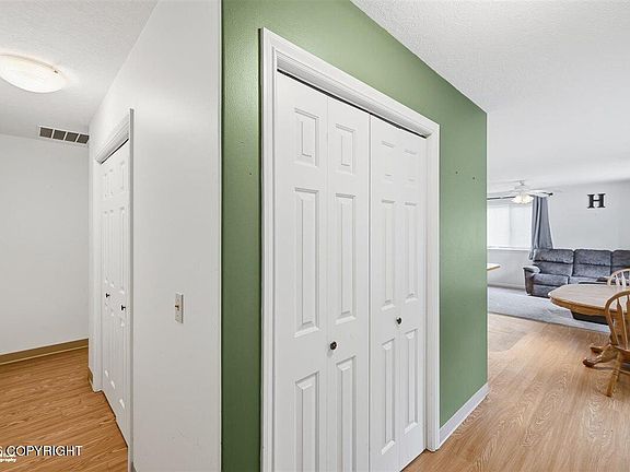 5th image of 35850 Glacier Ave W