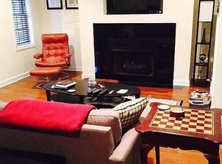 1533 N Milwaukee Ave #2, Chicago, IL 60622