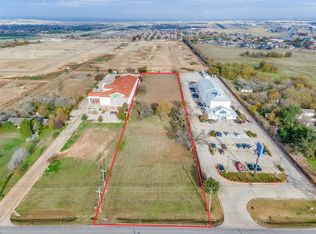 1724 W Henderson St, Cleburne, TX 76033