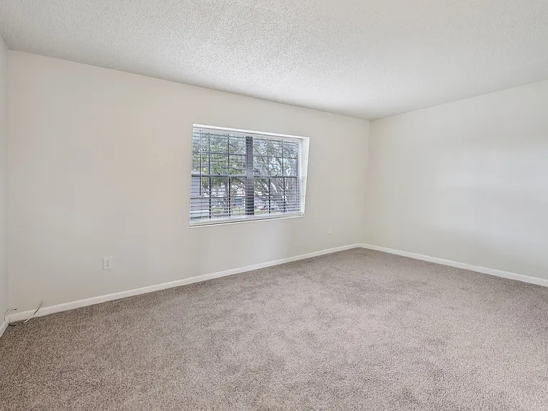 The Park at Chesterfield Apartment Homes — Photo 57