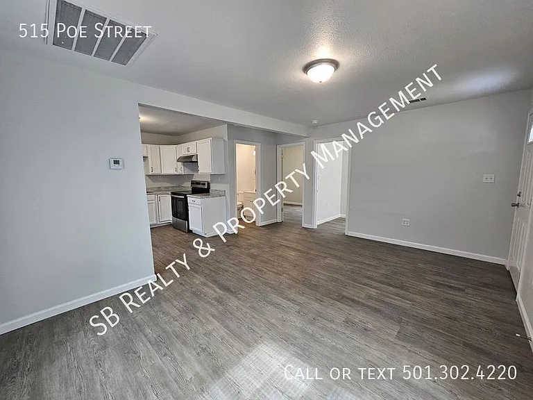 515 Poe St — Photo 3