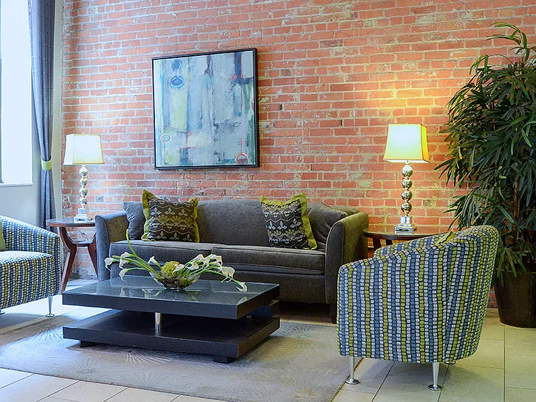 River Place Luxury Apartments — Photo 16