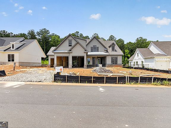 3rd image of 321 Lake Vista Dr