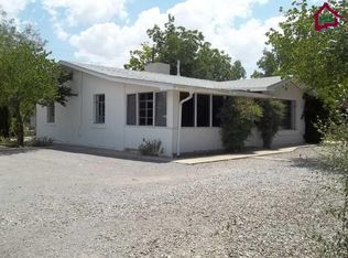 1100 Calle Escondida, Las Cruces, NM 88007