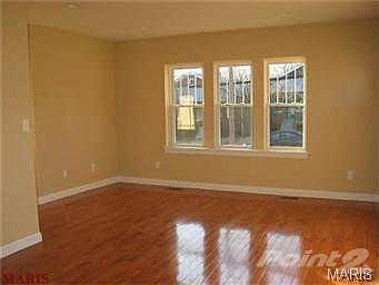 2nd image of 2004 Prather Ave