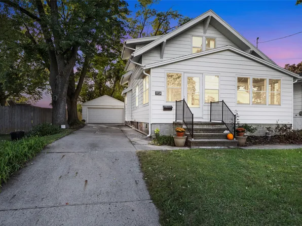 3724 SW 13th St, Des Moines, IA 50315