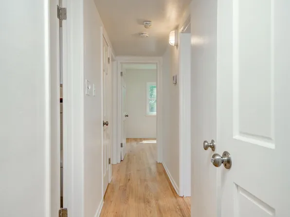 14733 McCormick St, Van Nuys, CA 91411
