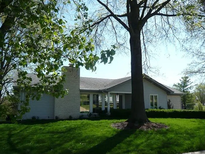 1418 Mont Dore Dr photo 1