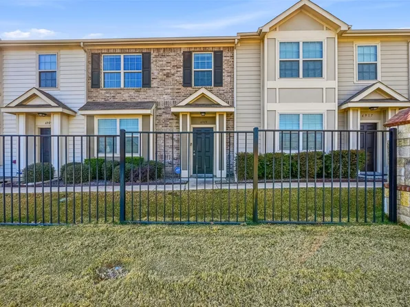 6913 Sandshell Blvd, Fort Worth, TX 76137